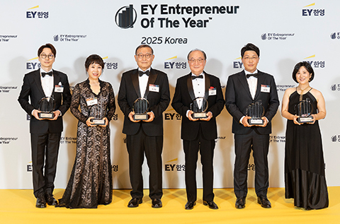 정몽원 회장 제 19호 EY 최우수 기업가상 수상